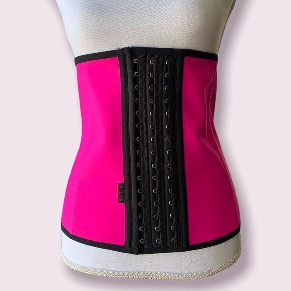 🖤 Dillani | Waist Trainer / Slimmer / Workout Shapewear - Picture 2 of 9